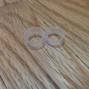 1/2 silicone tunnels